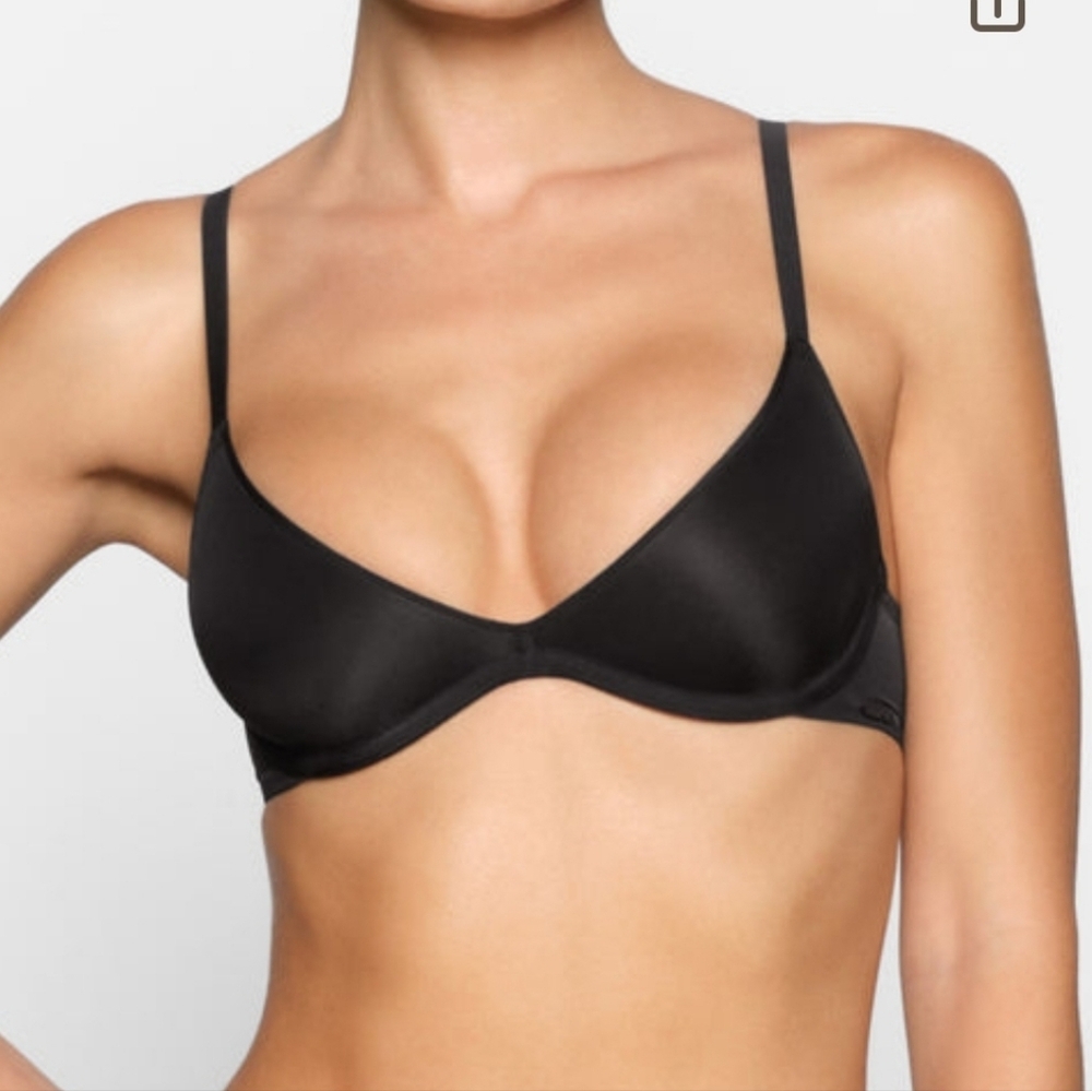 NWT Skims Weigtless Scoop Bra Size 40DDDD